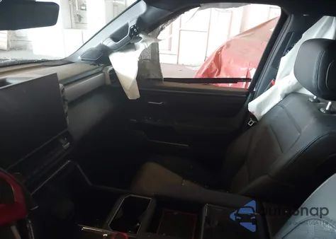 2025 Toyota Tundra Limited 4Wd from USA, damaged, VIN 5TFWA5EC1SX041481